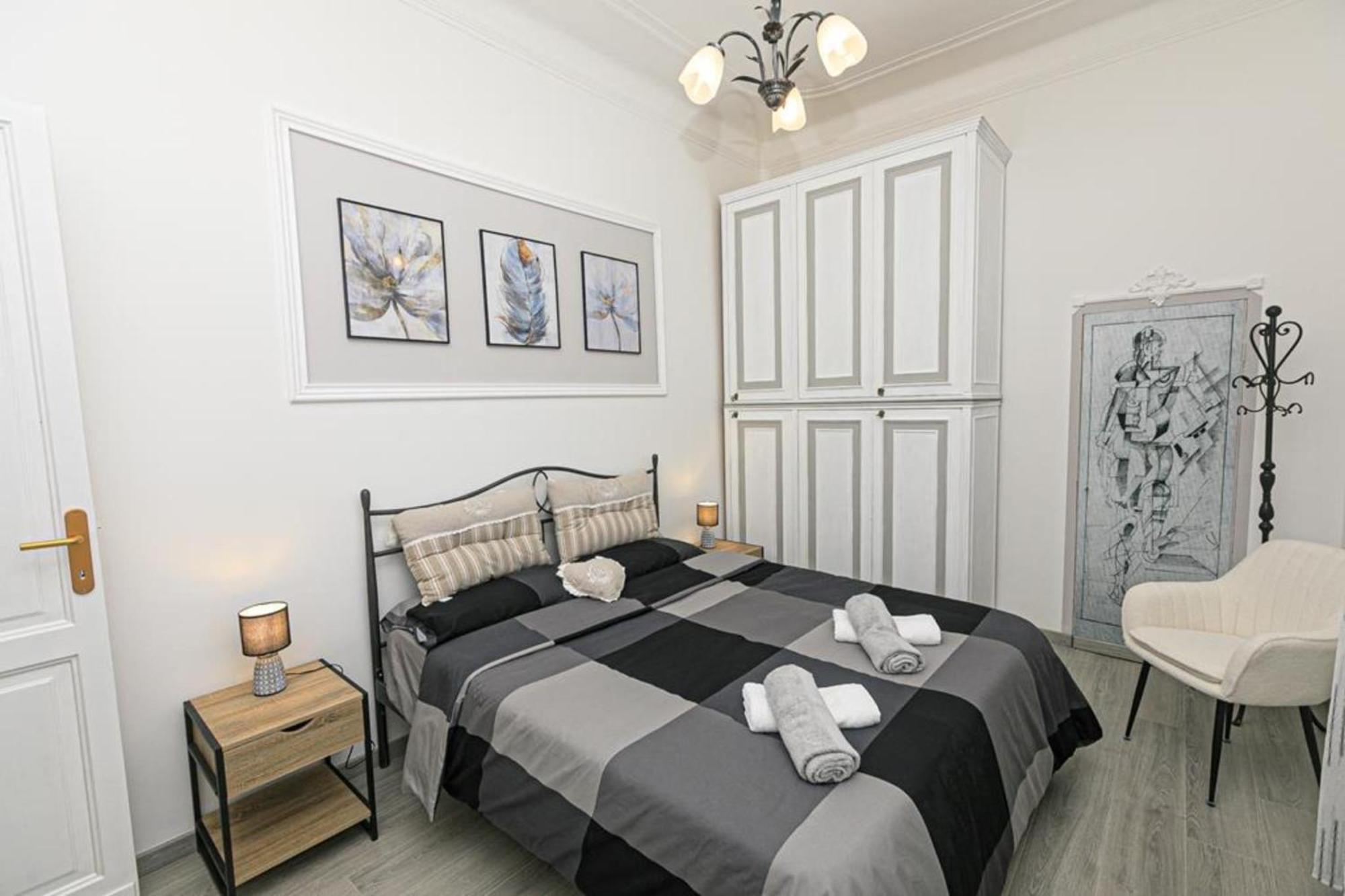 Apartamento Plein Ciel - Attico Vicino Al Centro - Parcheggio Privato Génova Exterior foto